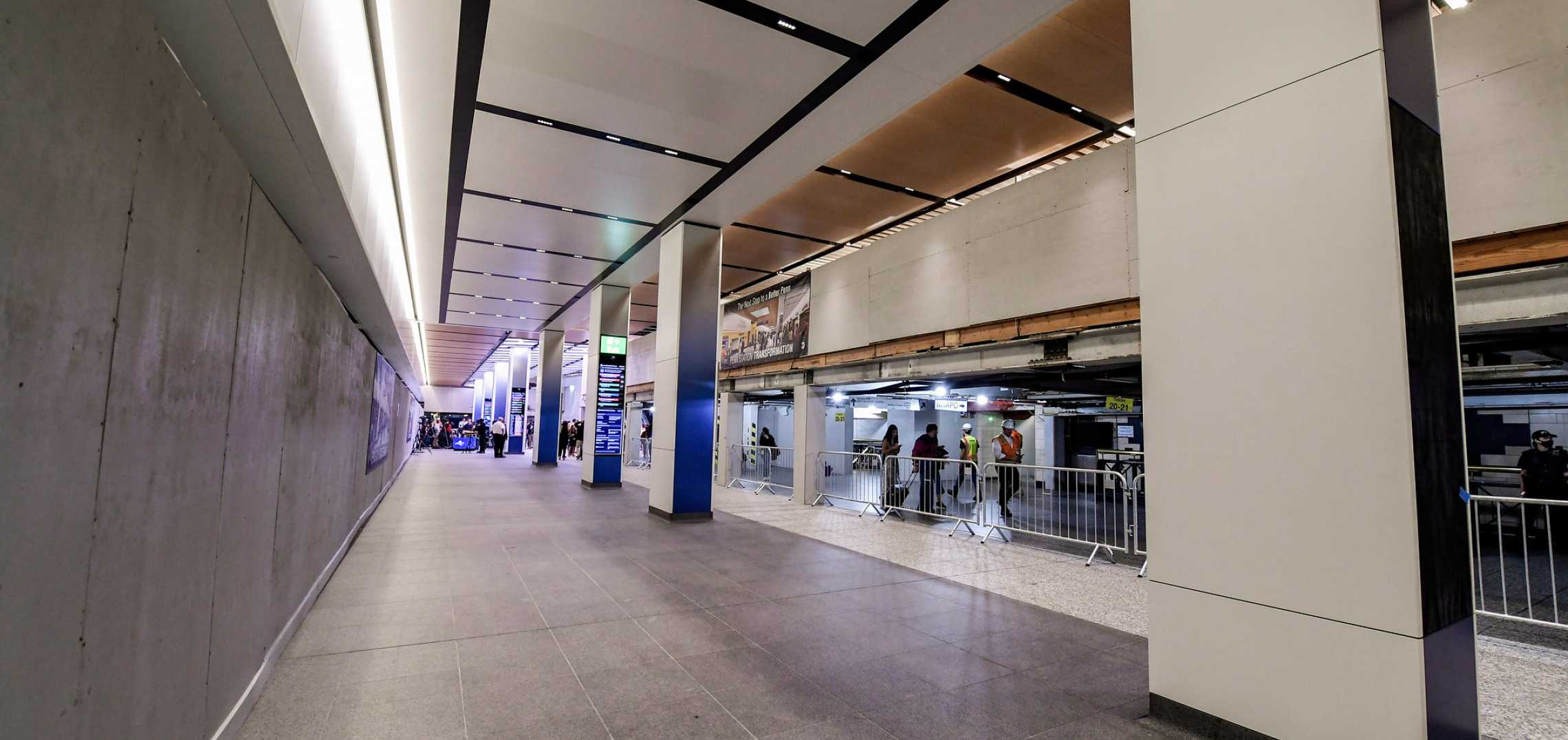 refreshed-lirr-concourse-debuts-at-penn-station-bye-bye-metrocard