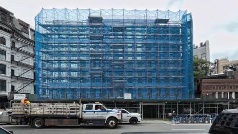 Progress at 14 White Facade Installation 